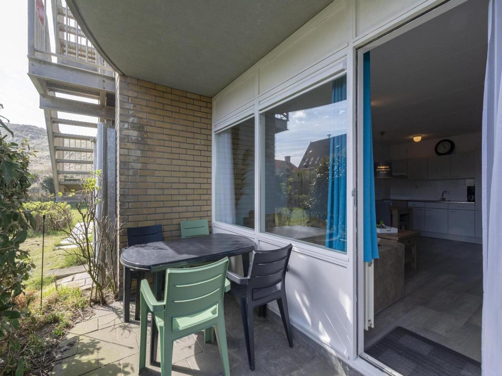 Lovely Apartment With Patio Callantsoog Exterior photo