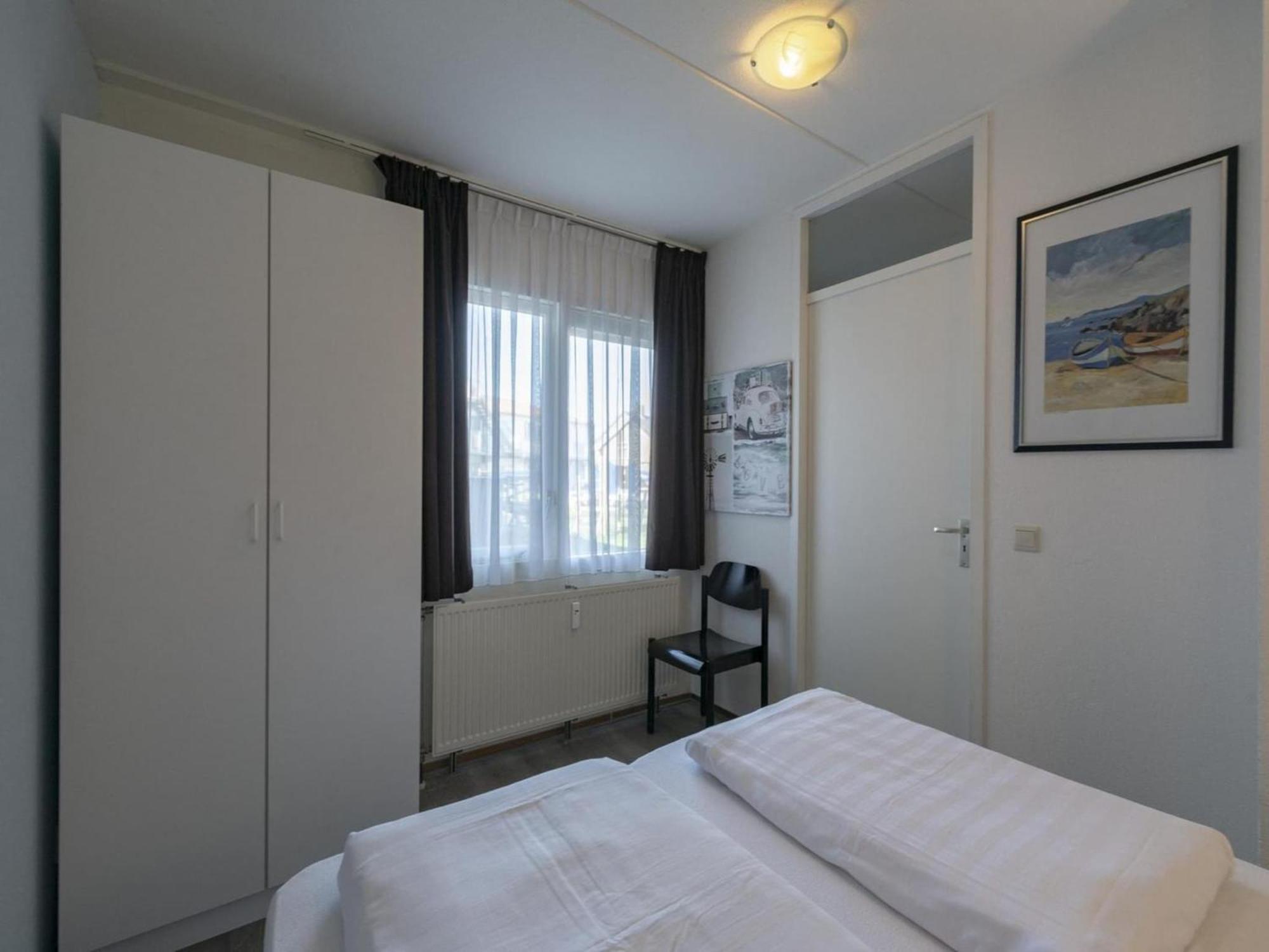 Lovely Apartment With Patio Callantsoog Exterior photo